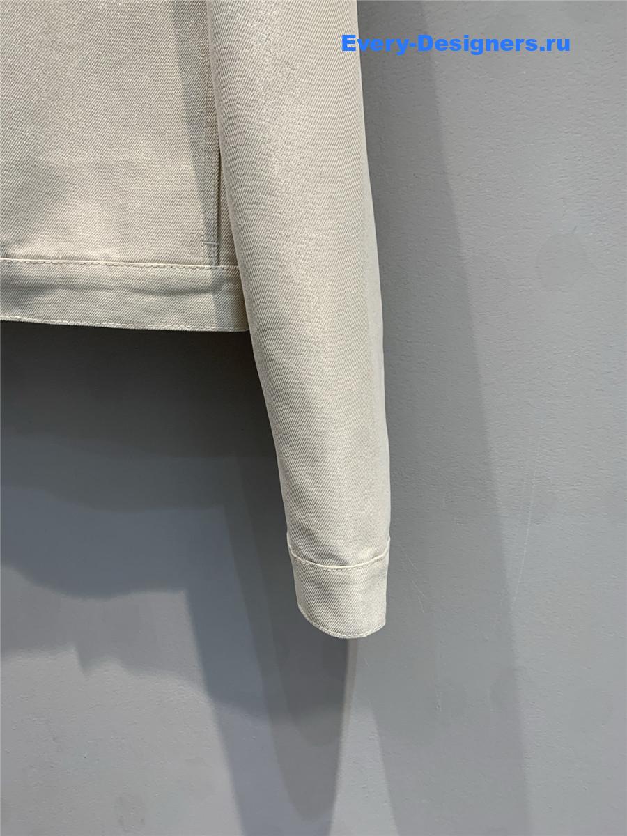 D10r bee embroidered denim jacket