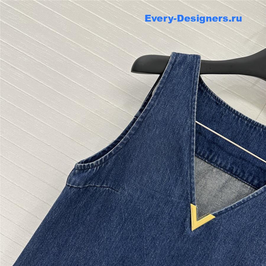 Va1e*ntin0 feather-trim denim dress