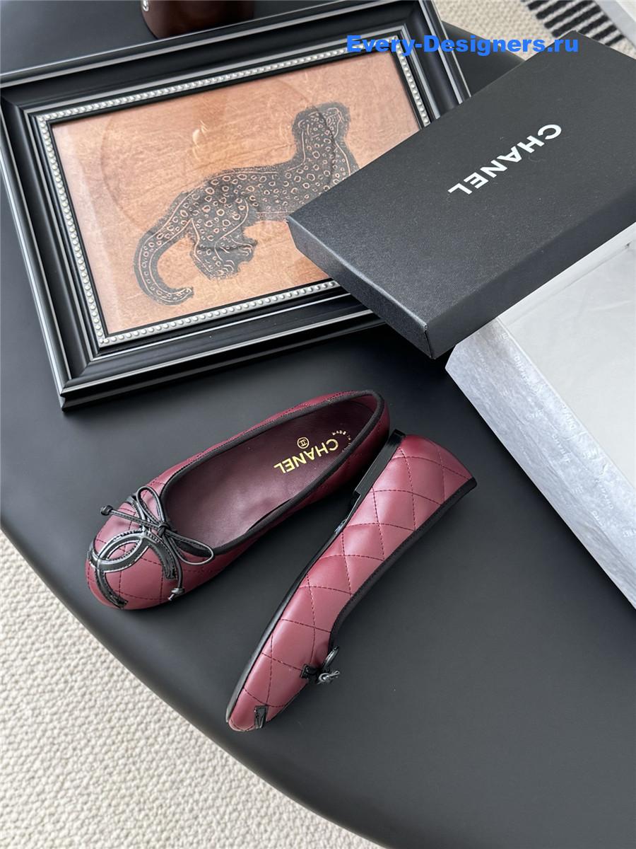Ch**el burgundy quilted ballet flats