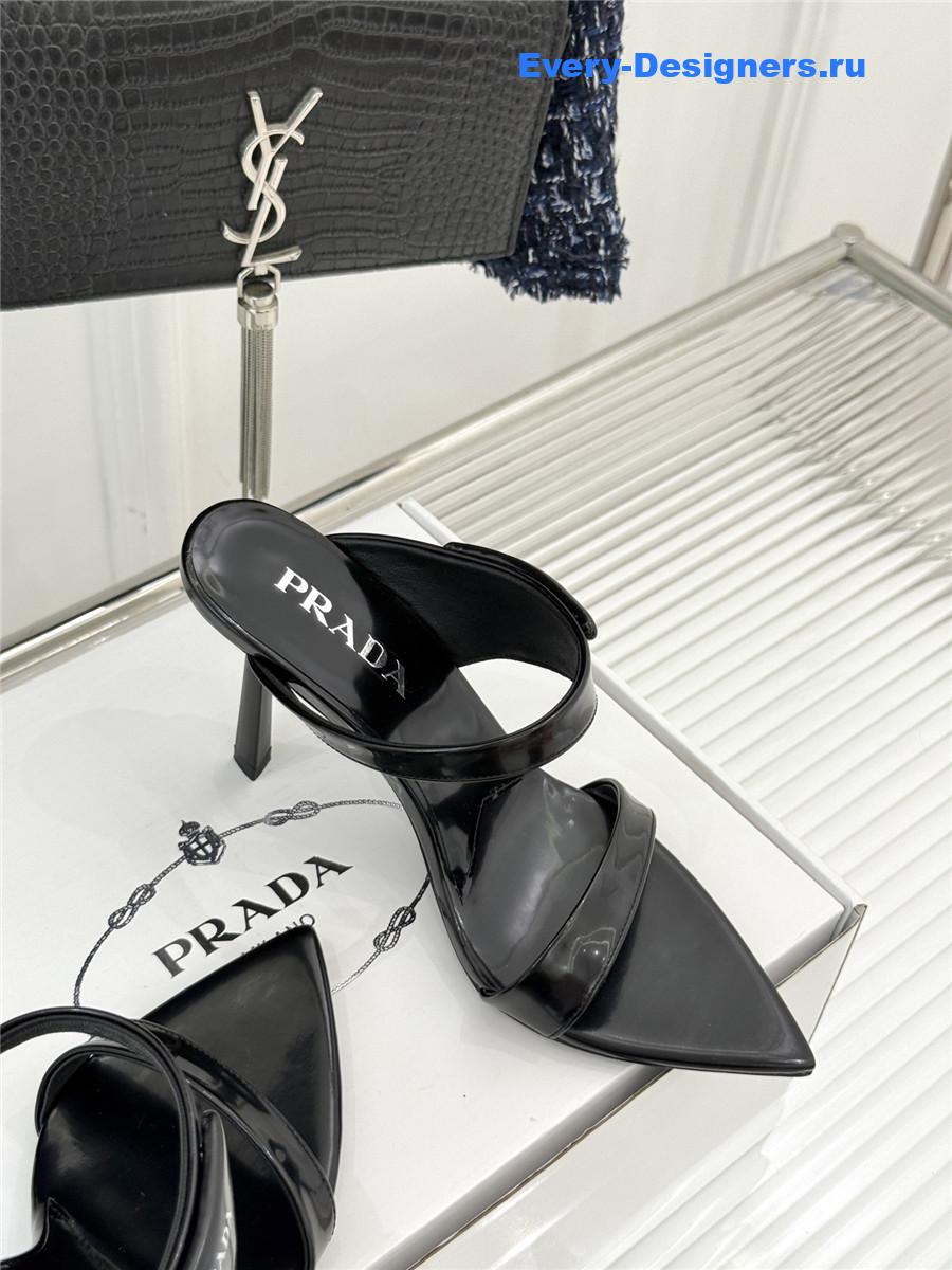 Pra*a black patent heeled sandals