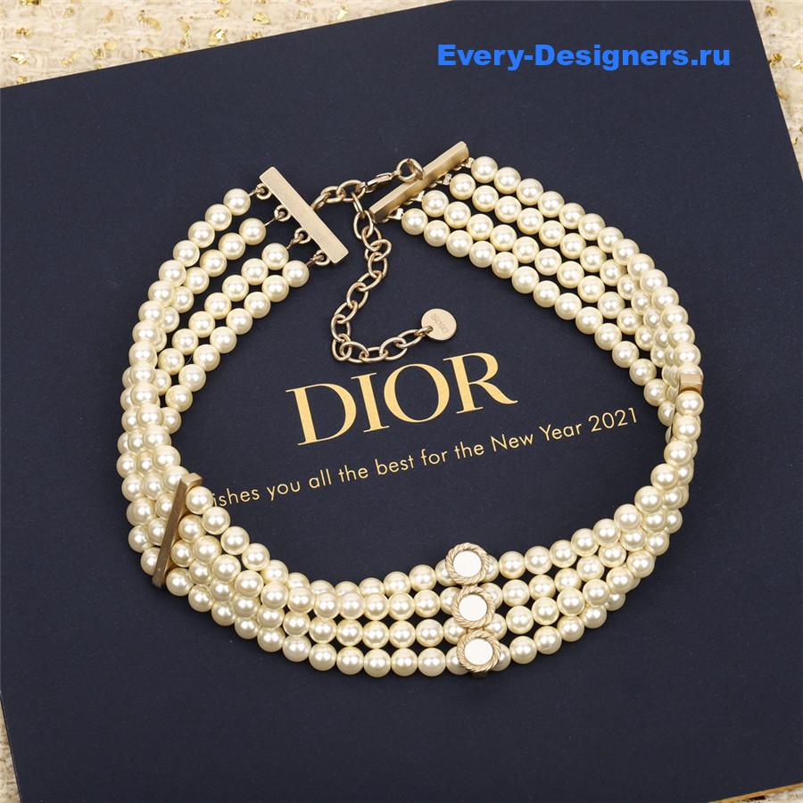 D10r double pearl choker