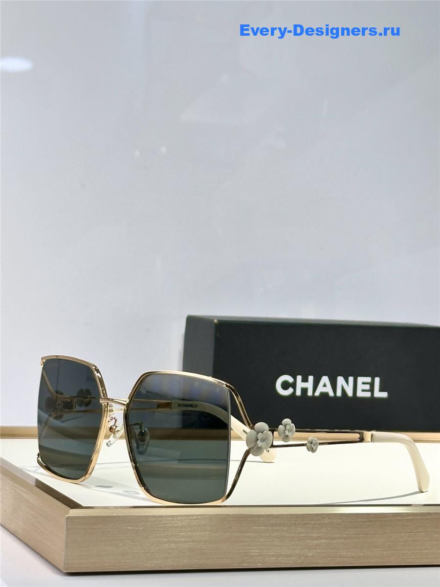 Ch**el camellia sunglasses