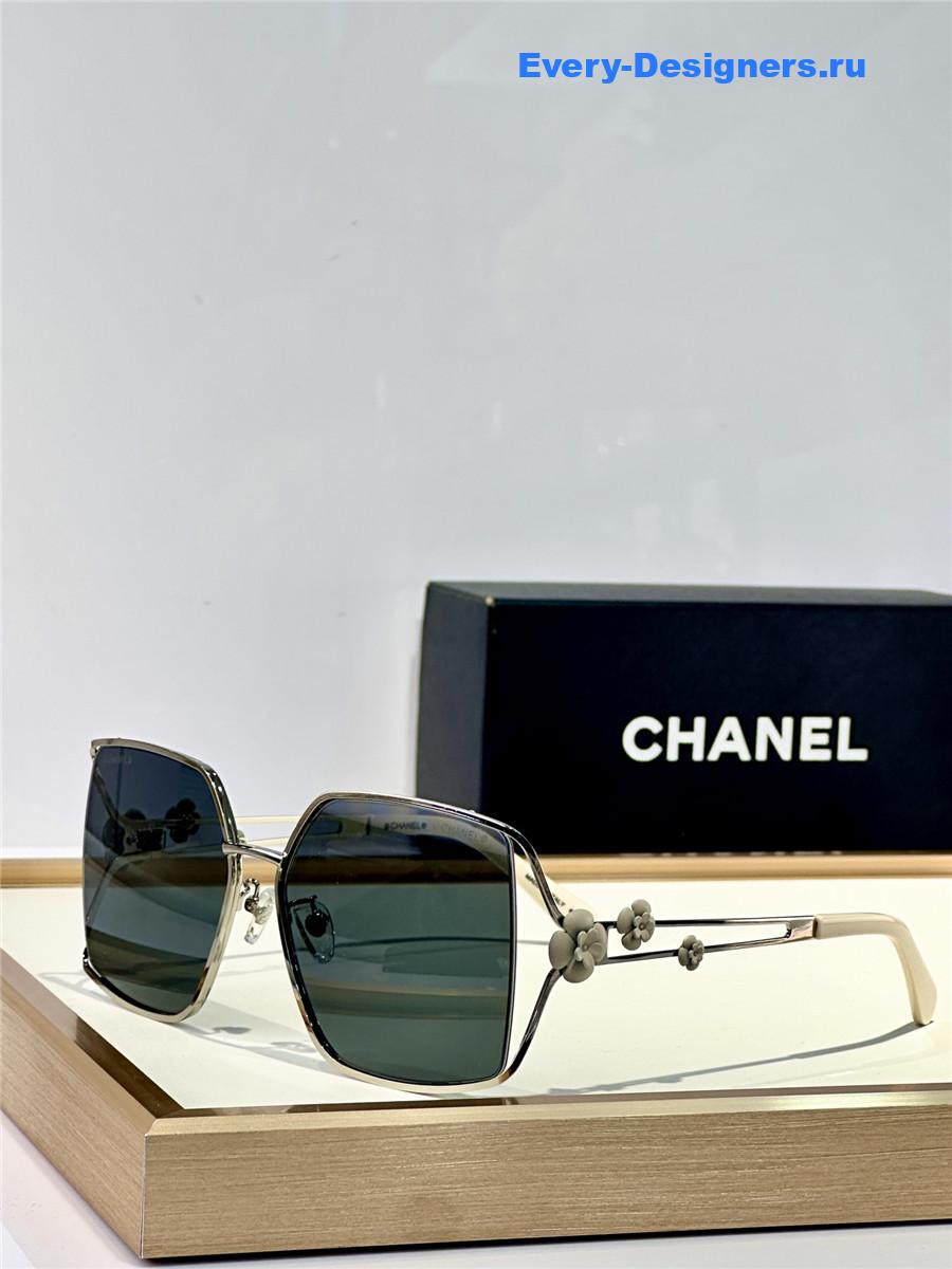 Ch**el camellia sunglasses