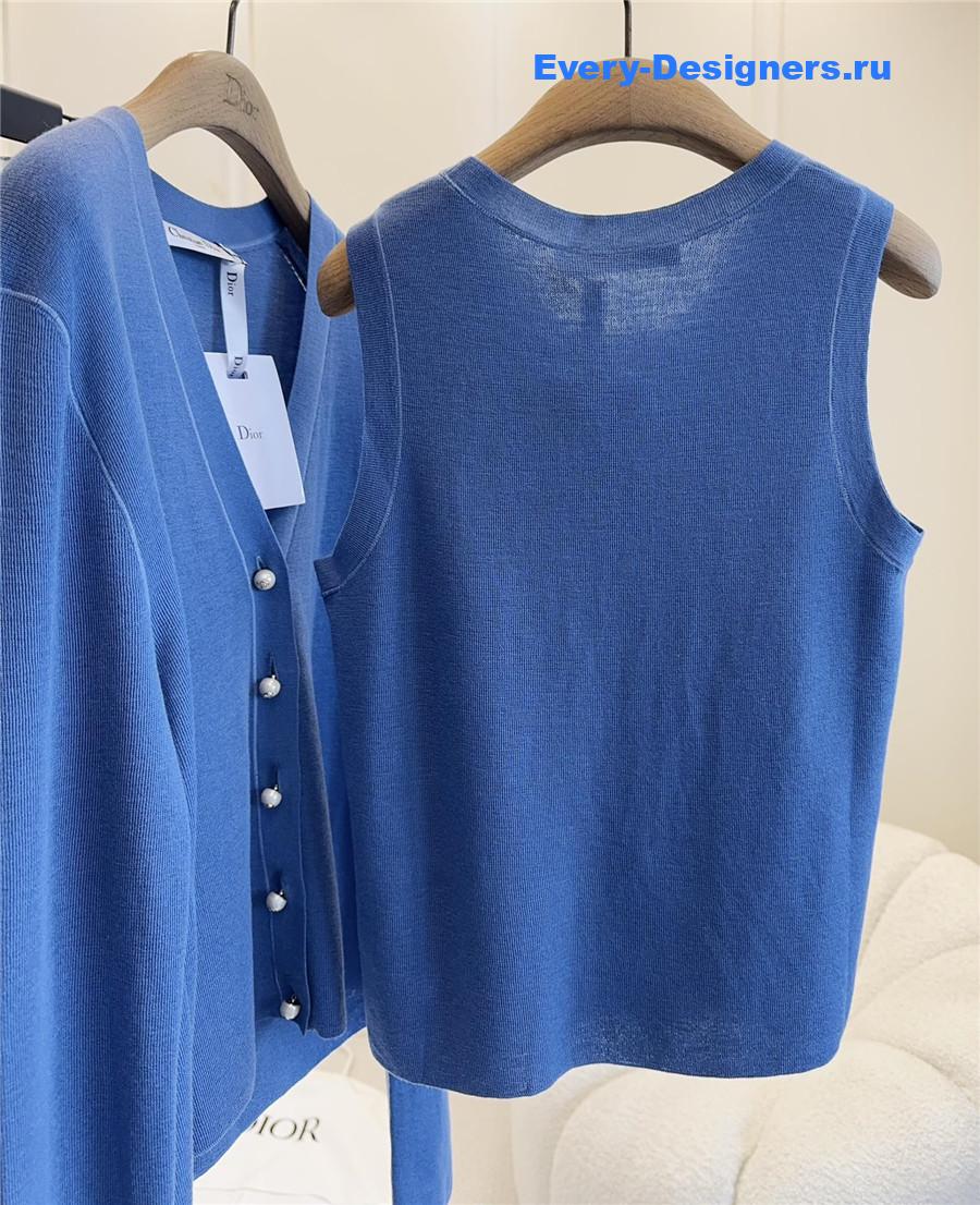 Ch**el knitted vest dark blue cardigan set