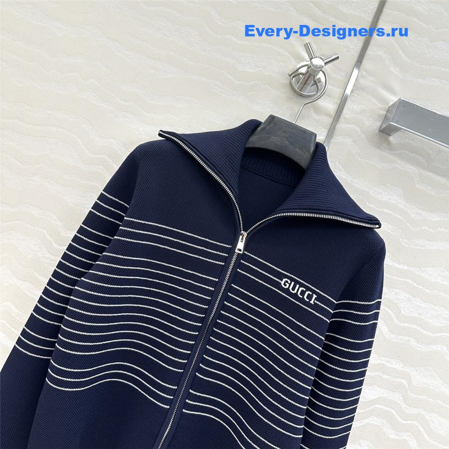 Gvc*1 navy polo jacket