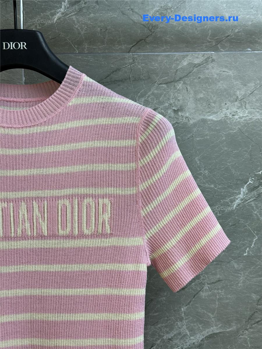 D10r pink striped top