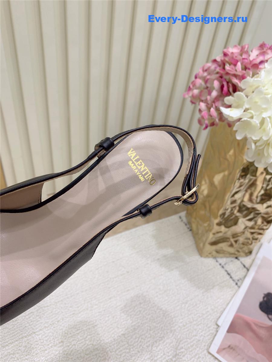 Va1e*ntin0 black rockstud slingback pumps
