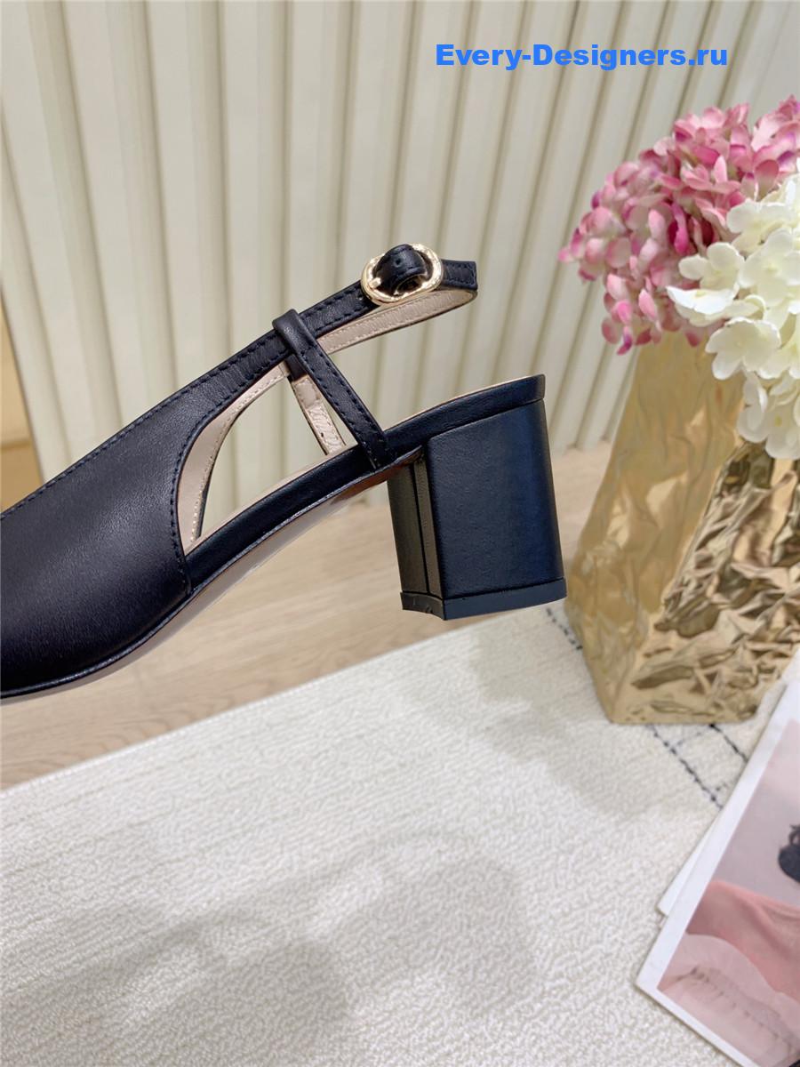 Va1e*ntin0 black rockstud slingback pumps