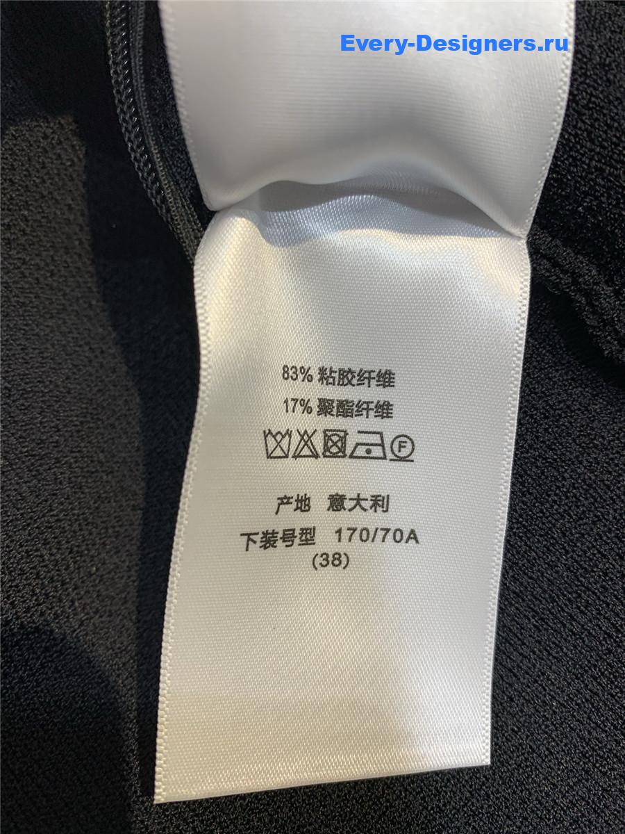 D10r high-rise terry shorts