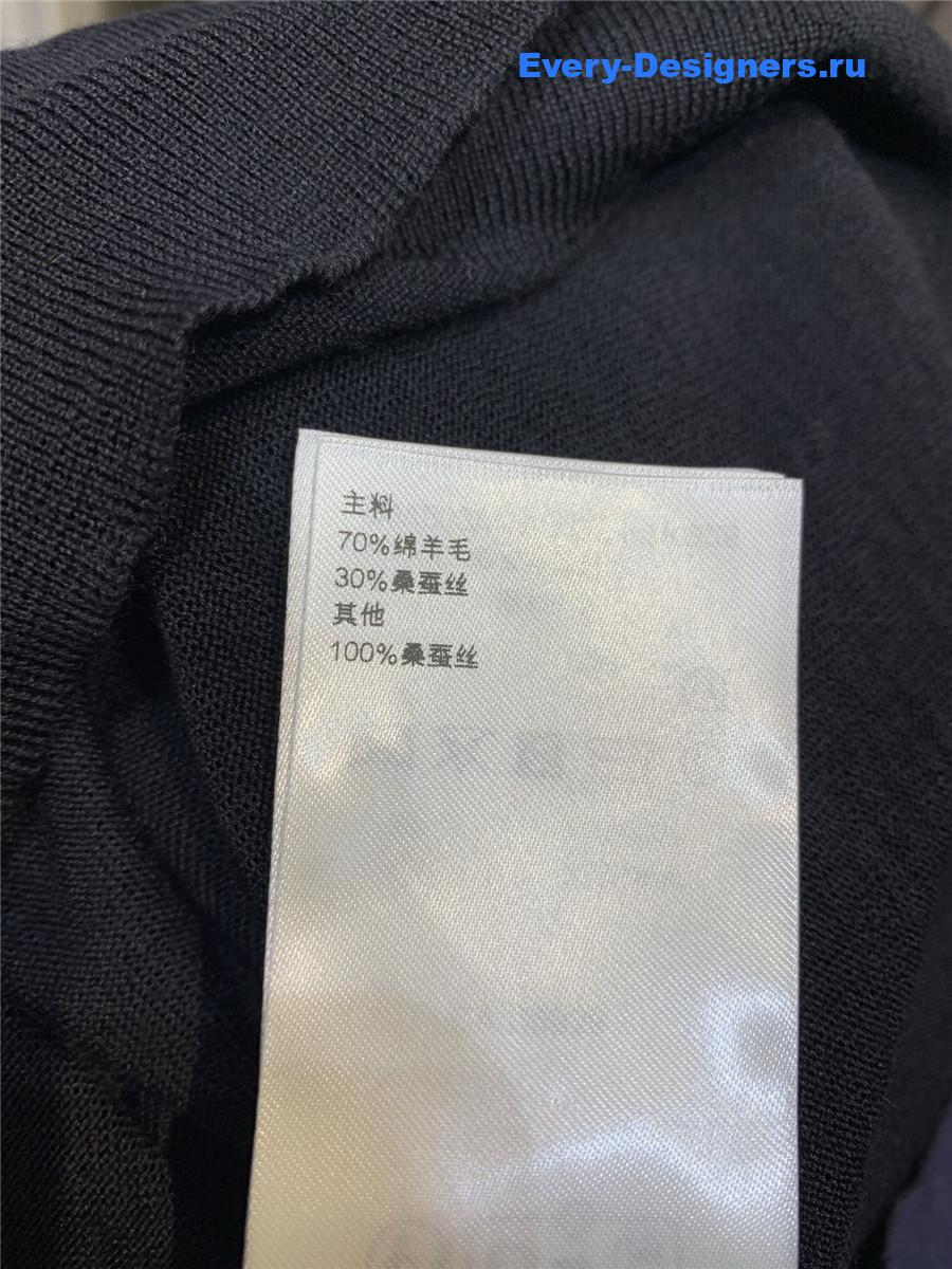 l0vis Vvtt0n logo ribbon black short sleeves