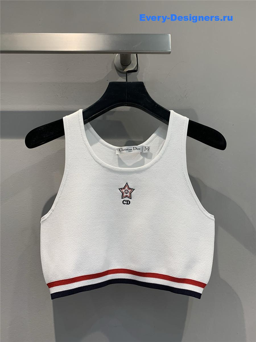 D10r vibe cropped tank top