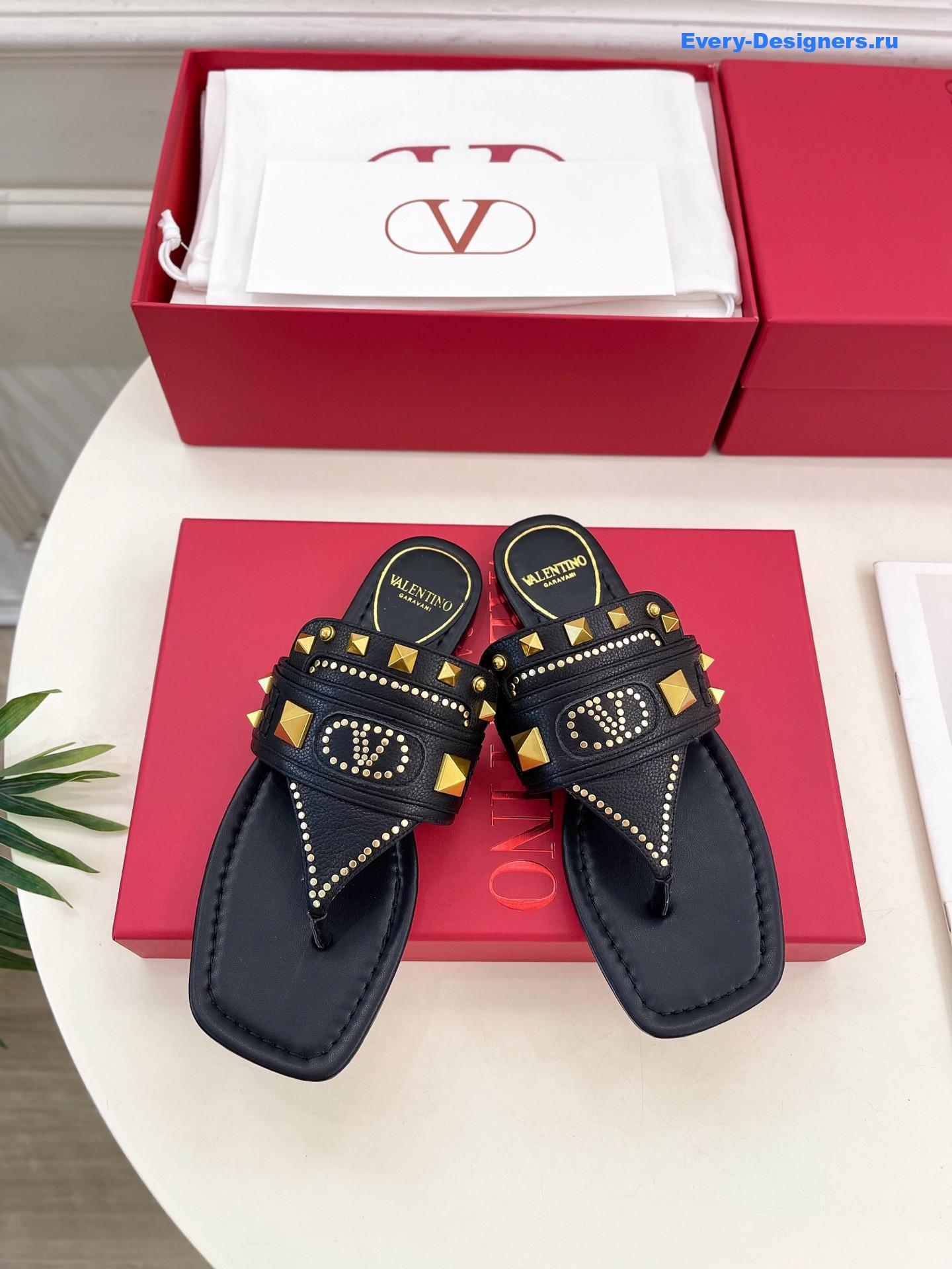 Va1e*ntin0 plaster caster sandals black