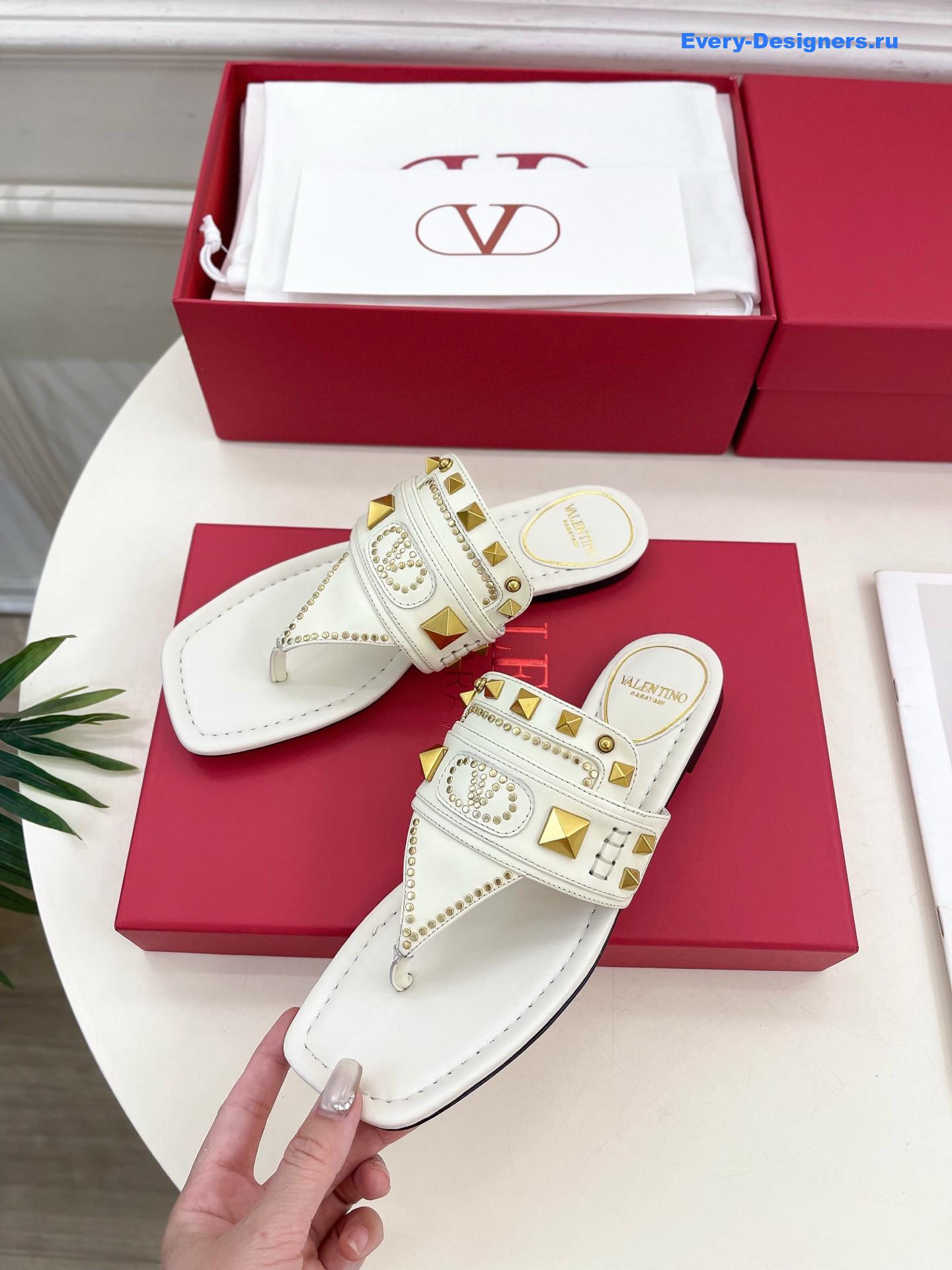 Va1e*ntin0 plaster caster sandals white
