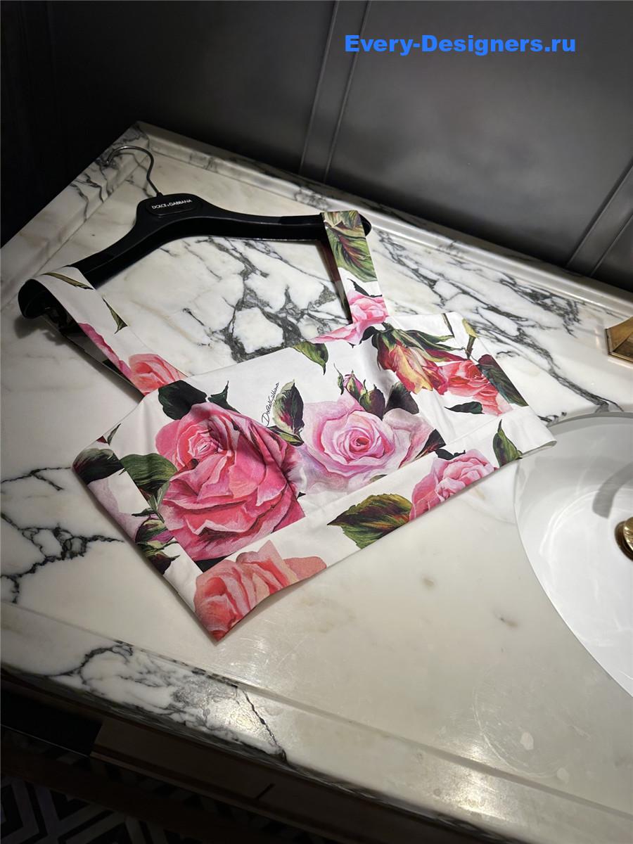 Dolce & Gabbana Pink Floral Cropped Top