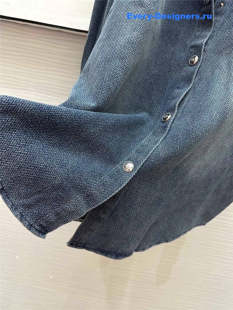 Ch**el embroidered denim shirt jacket