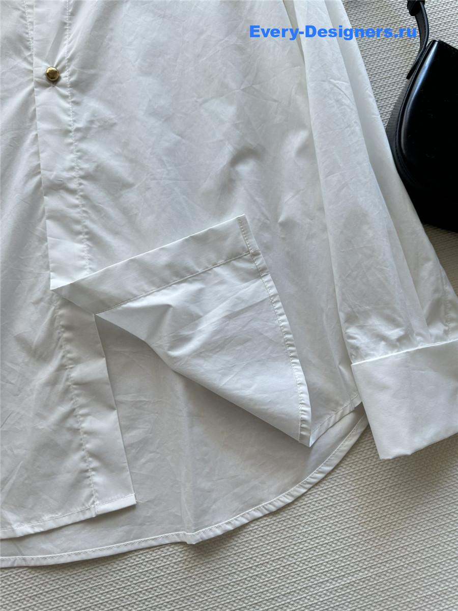 D10r white honey bee shirt