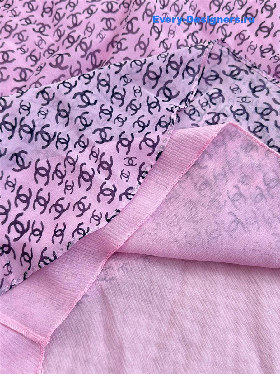 Ch**el pink cc suspender skirt