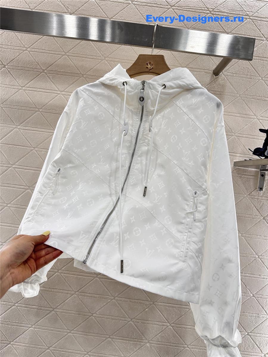 l0vis Vvtt0n white monogram parka