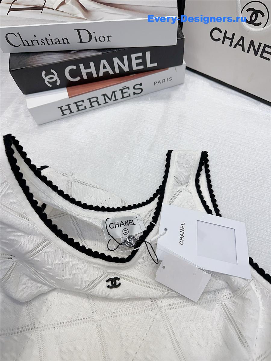 Ch**el white cc logo vest