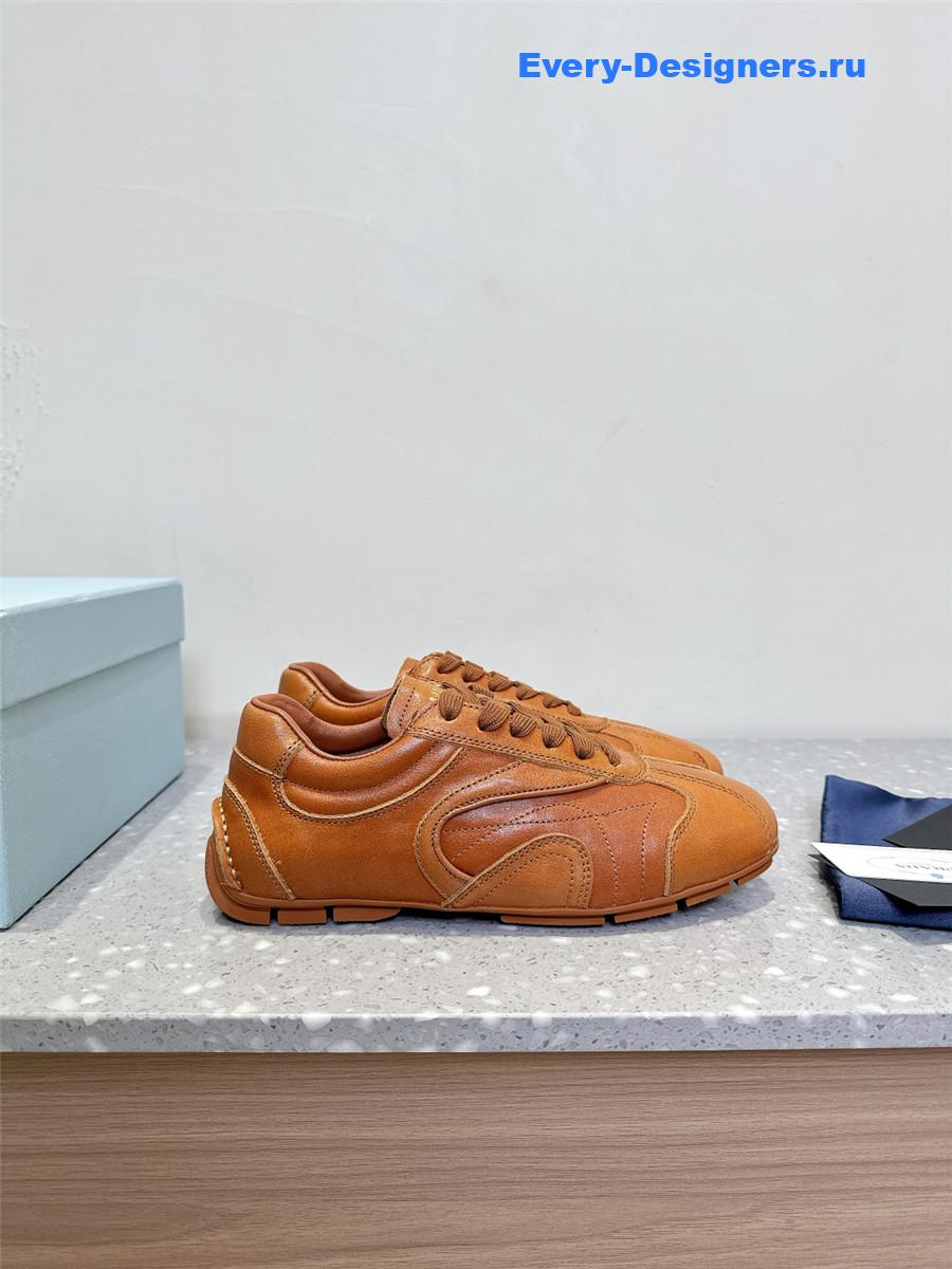 Pra*a brown leather sneakers
