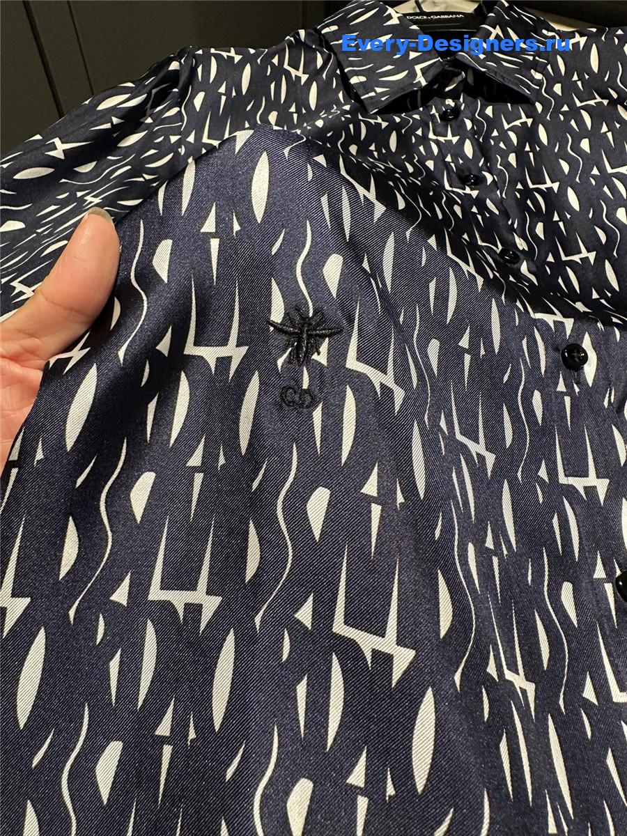 D10r miss allover pattern silk shirt in navy