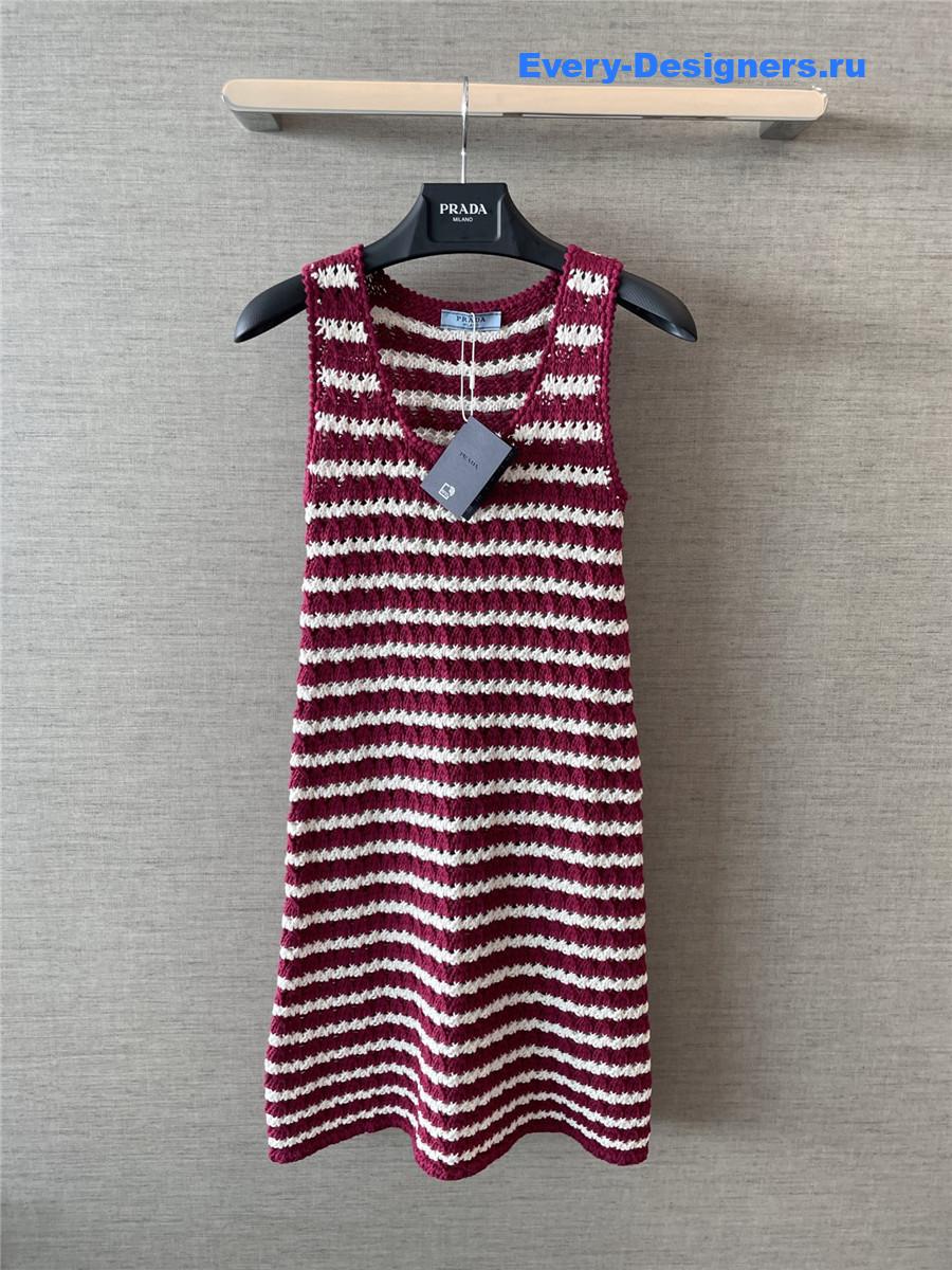 Pra*a red striped dress