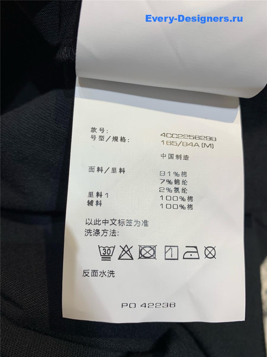 A1exa*der wang black cropped logo tee