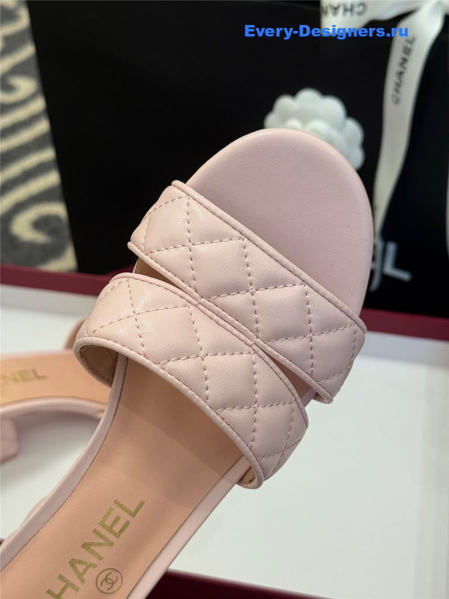Ch**el quilted cc pink platform sandals