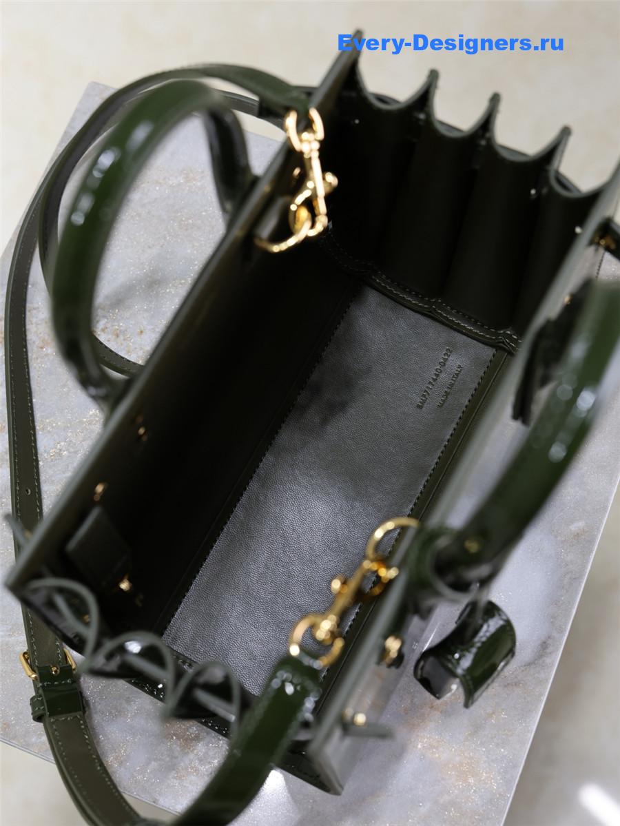 Sa1nt Lau*nt green sac de jour bag