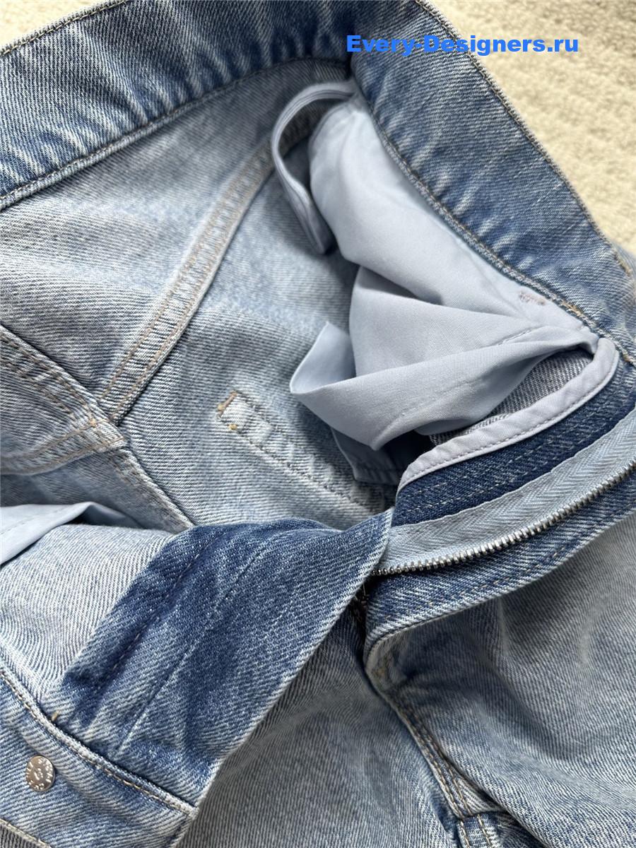 Ch**el coco embroidered shorts