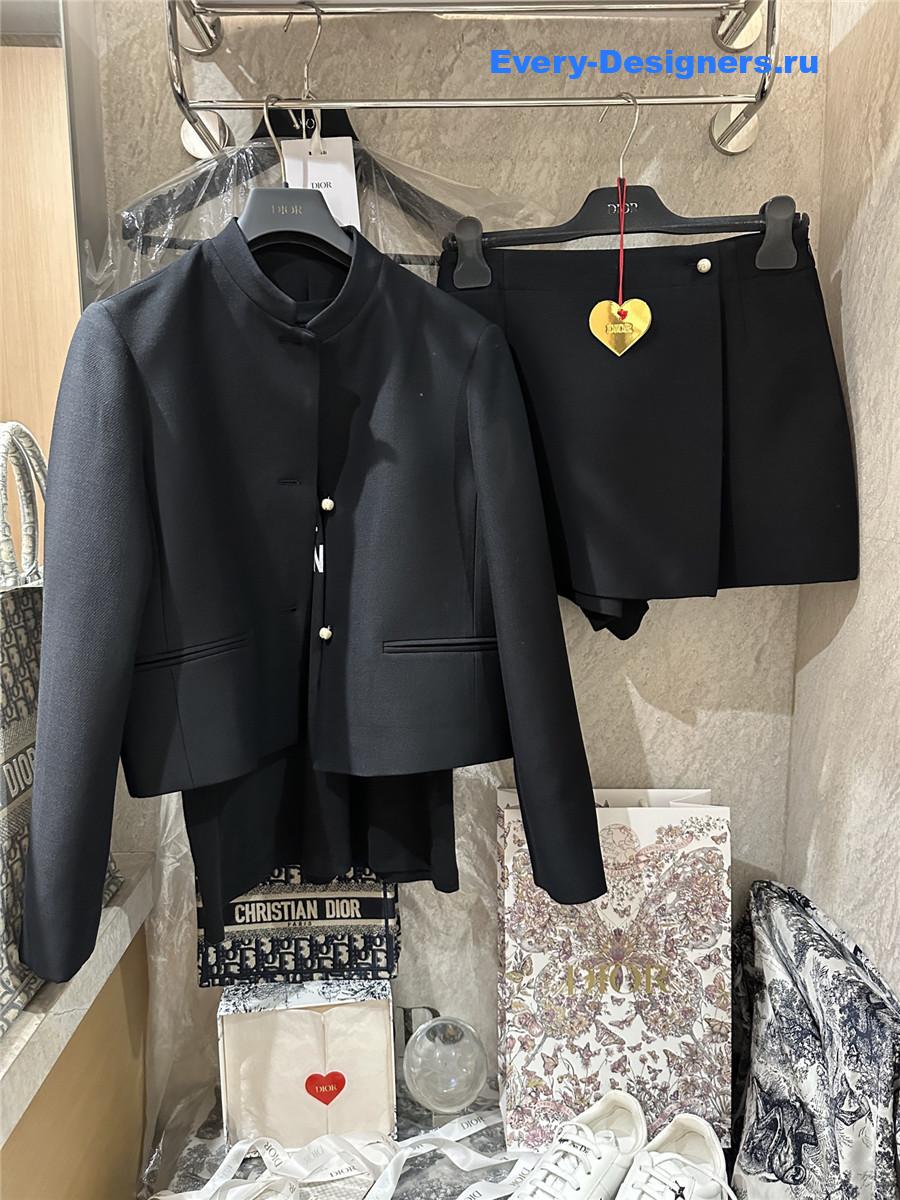 D10r black pearl button jacket