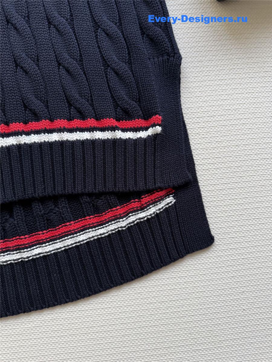 D10r navy blue vibe oversized sweater vest