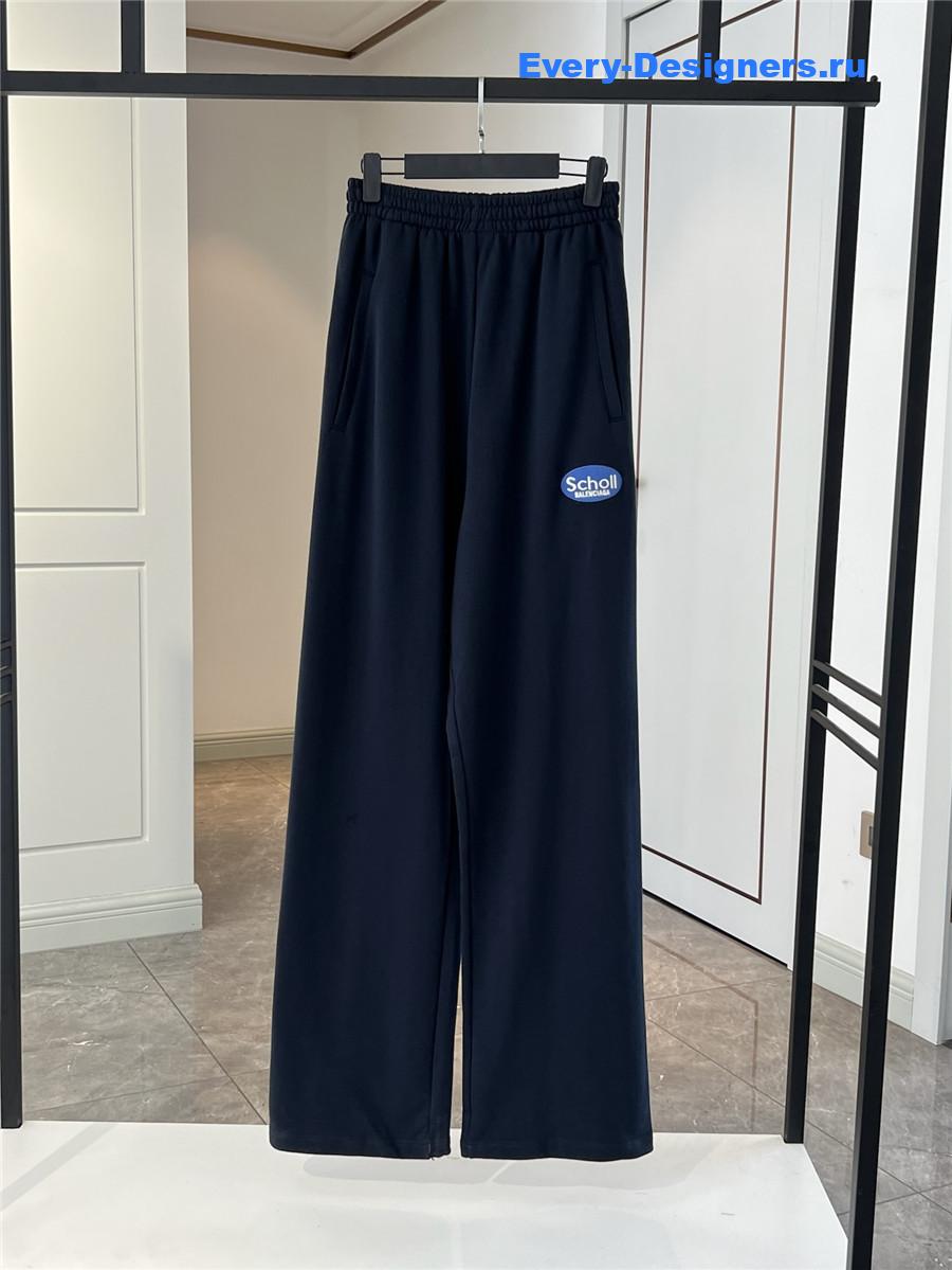 Ba1en*iaga navy loop sweatpants