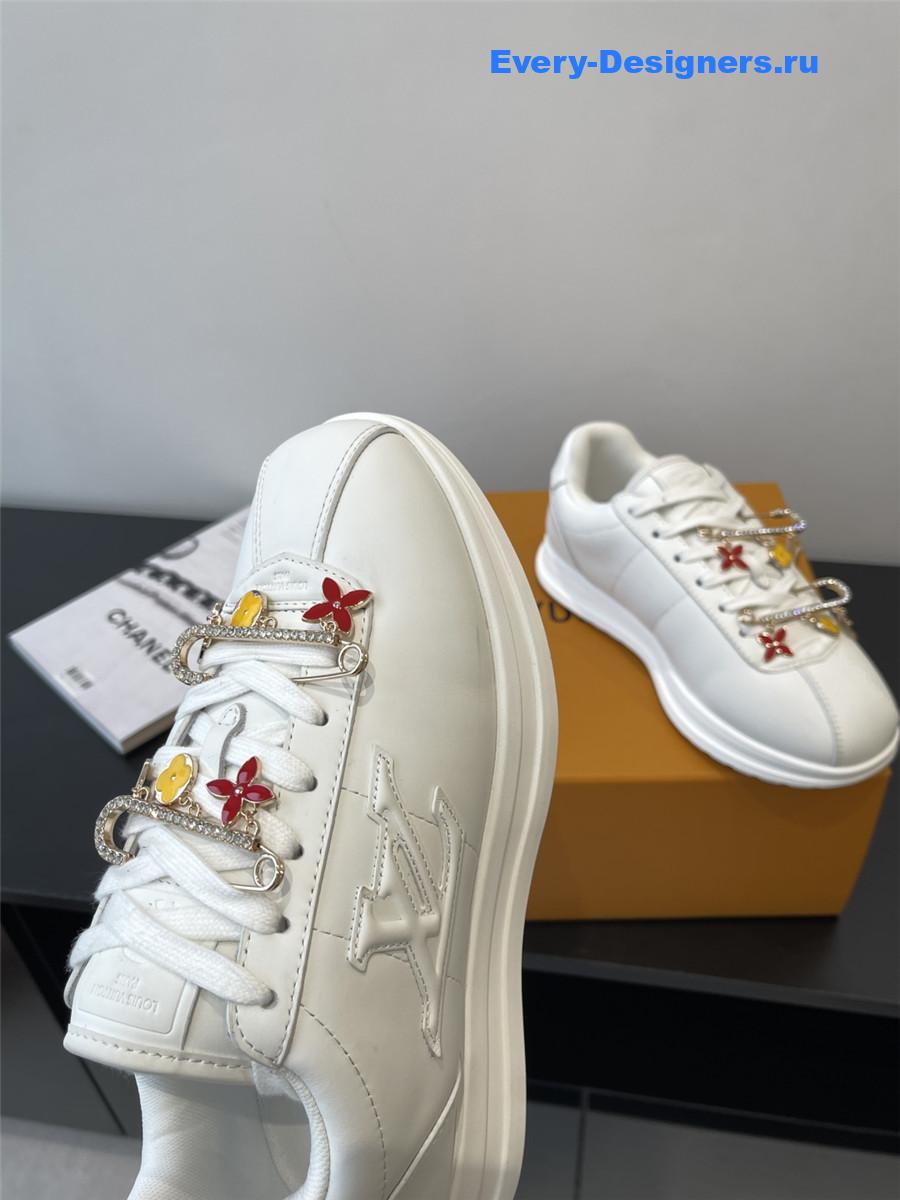 l0vis Vvtt0n buttersoft white sneakers