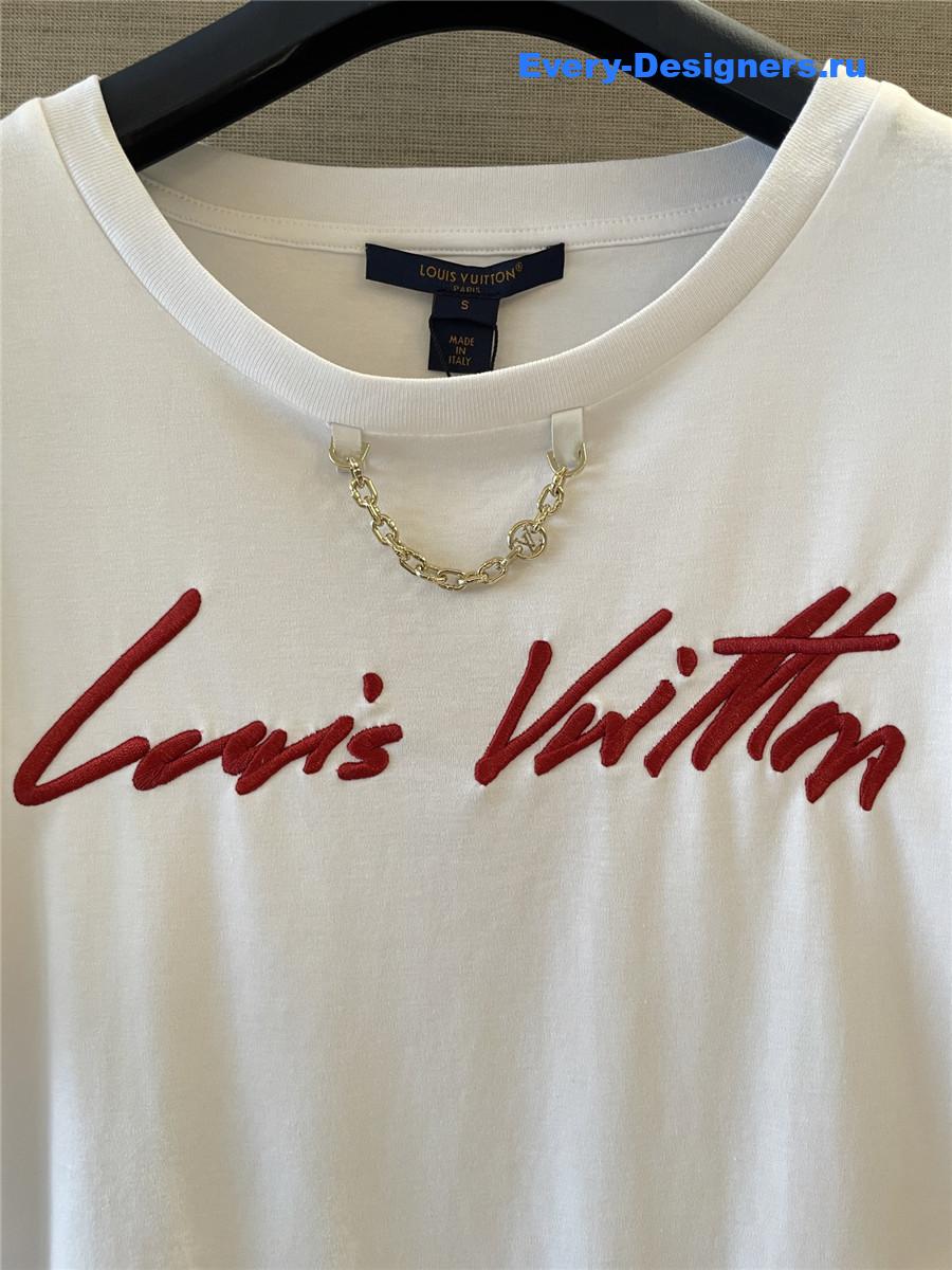 l0vis Vvtt0n cursive crop top