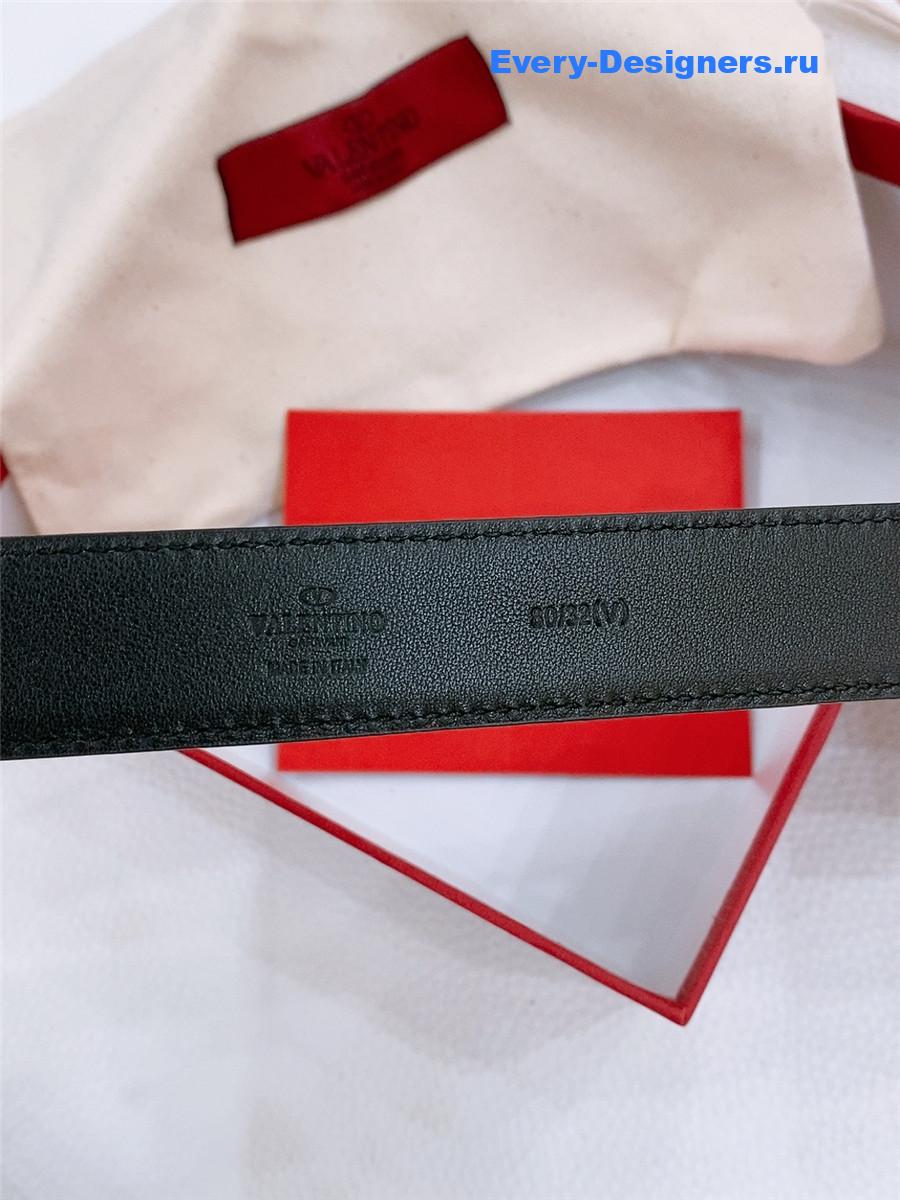 Va1e*ntin0 garavani vlogo belt black