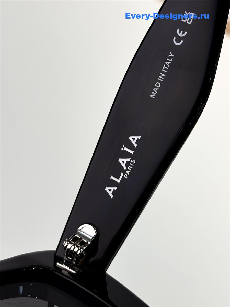 ALAIA AA0070S Black Sunglasses