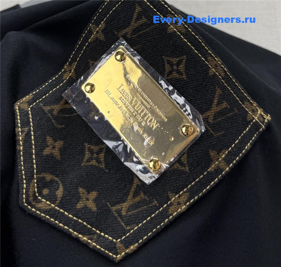 l0vis Vvtt0n signature pocket t-shirt