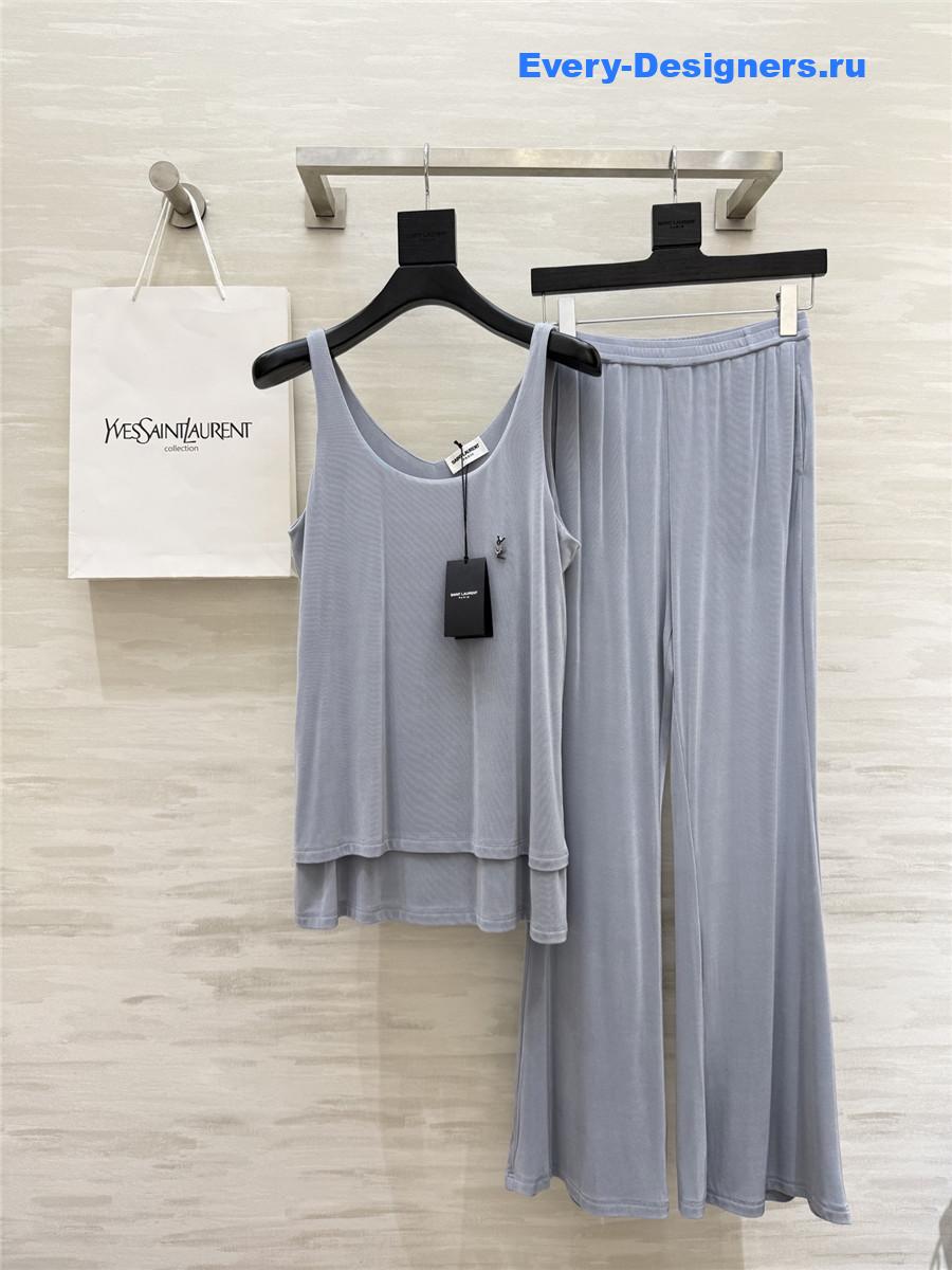 Sa1nt Lau*nt gray vest suit