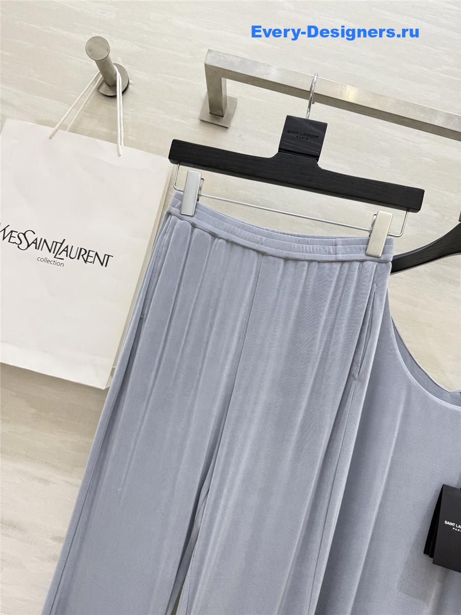 Sa1nt Lau*nt gray vest suit