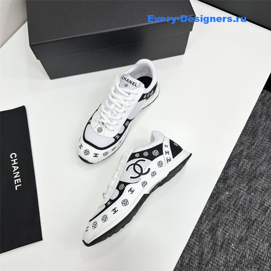 Ch**el cc logo white black sneaker