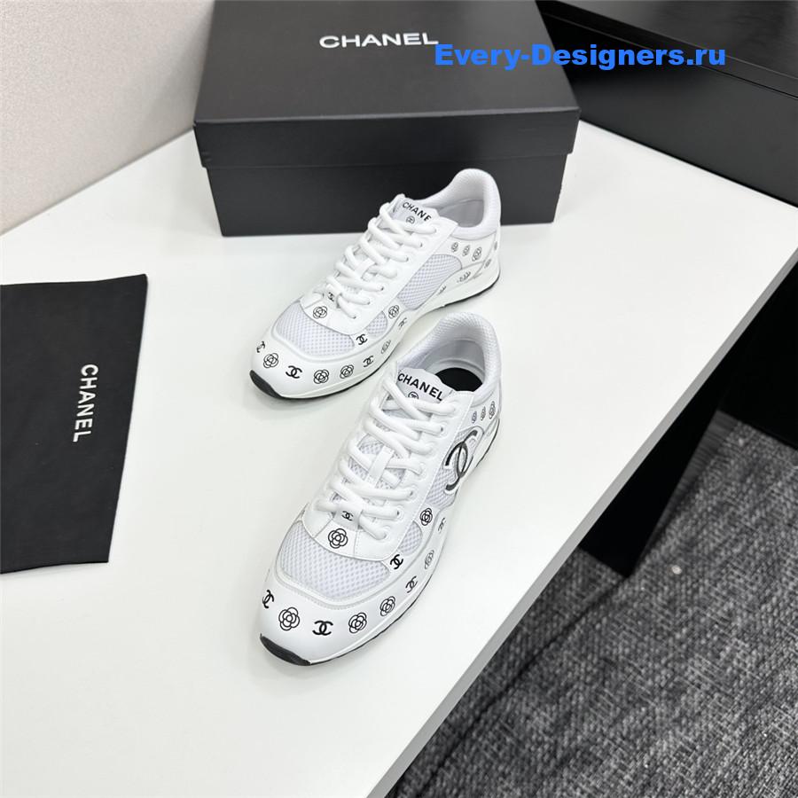 Ch**el cc logo white sneaker
