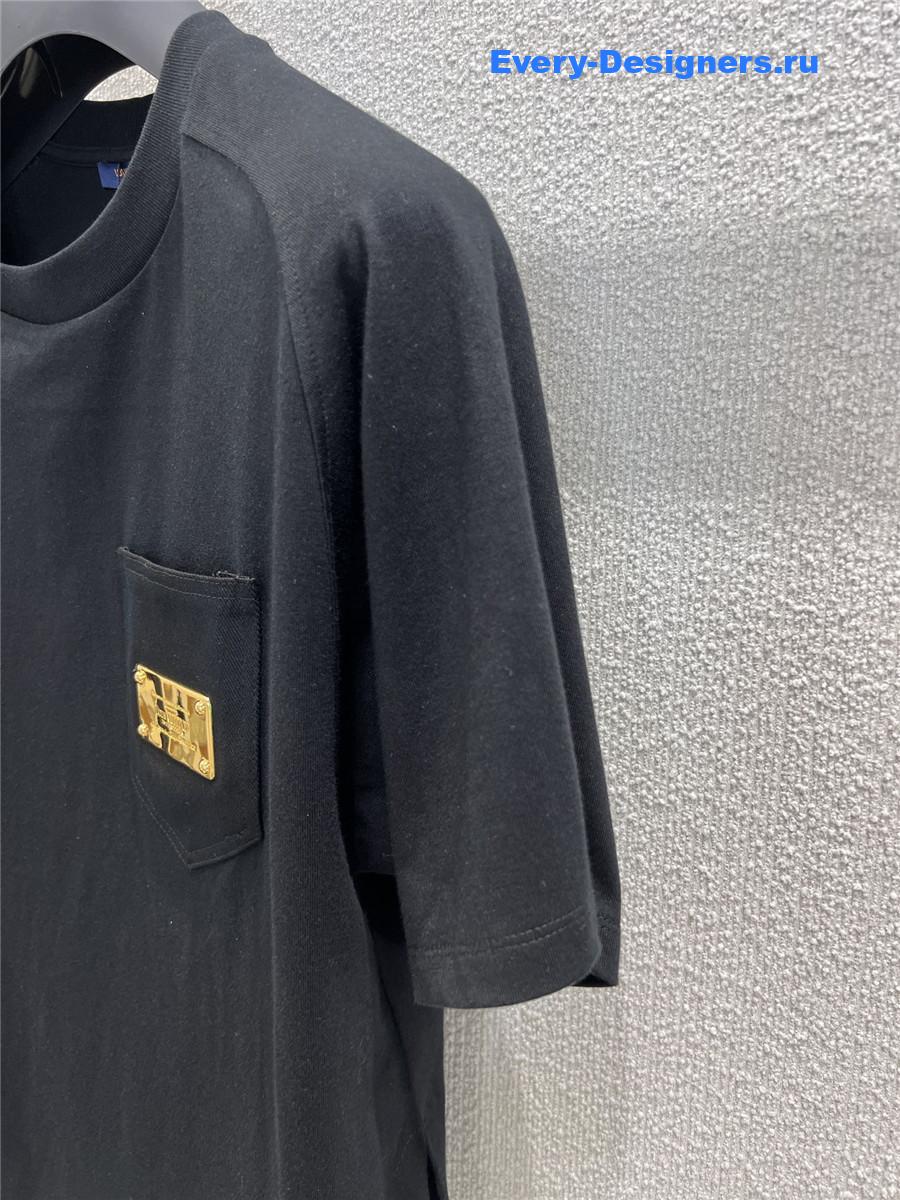 l0vis Vvtt0n plaque t-shirt