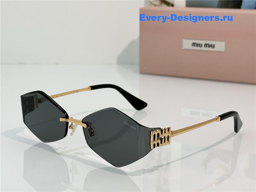 Miu Miu MU140AV Sunglasses