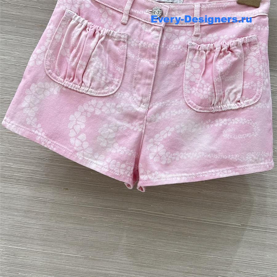 Ch**el pink denim shorts
