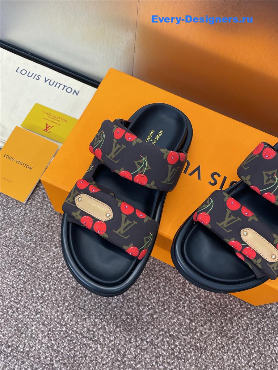l0vis Vvtt0n black lv embossed sandals
