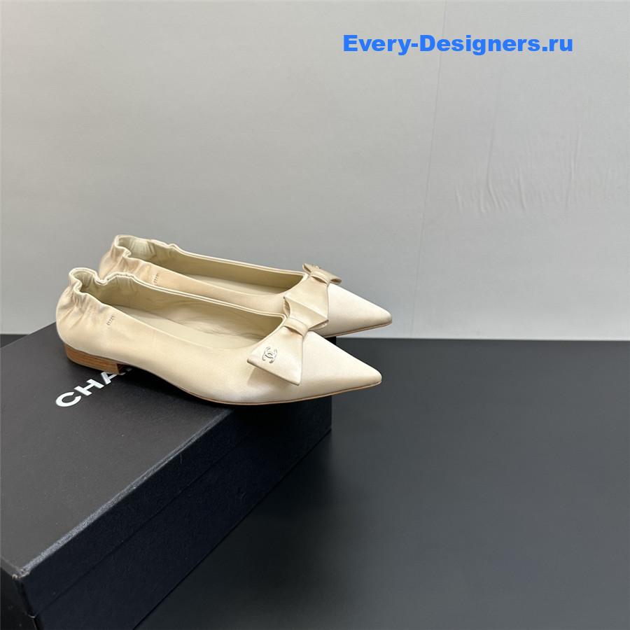 Ch**el pointed bow ballet flats