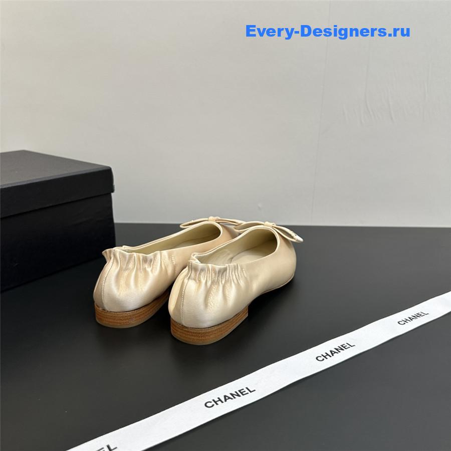 Ch**el pointed bow ballet flats