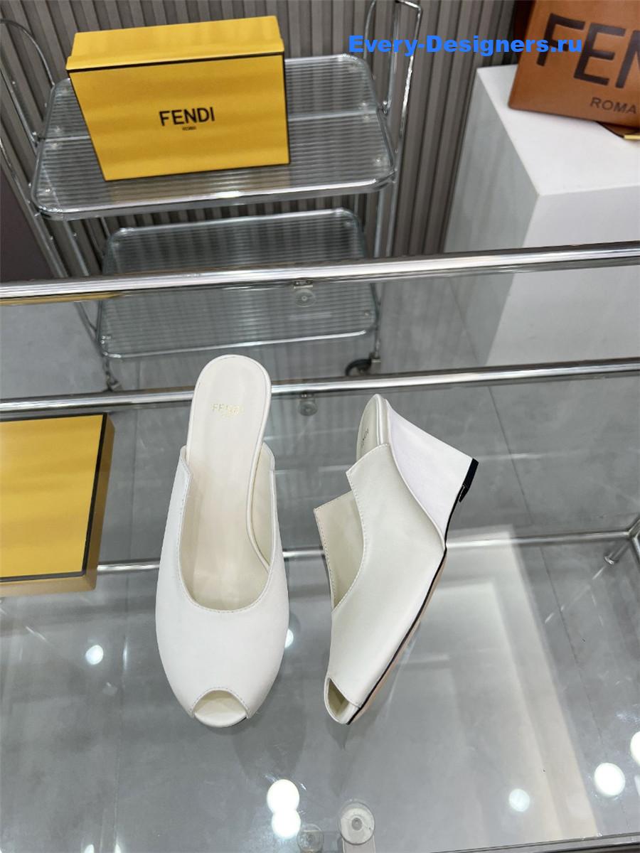 F**di lupita white leather wedge mules