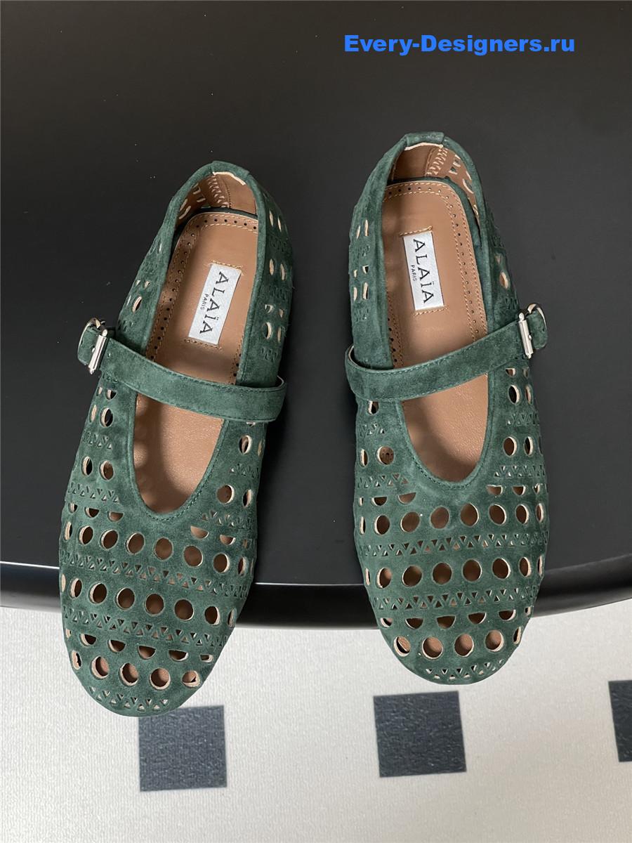 Alaïa Vienne Green Leather Ballet Flats